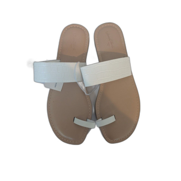 Universal Thread Shoes - Women's Universal Thread Juno Sandals White Size 8